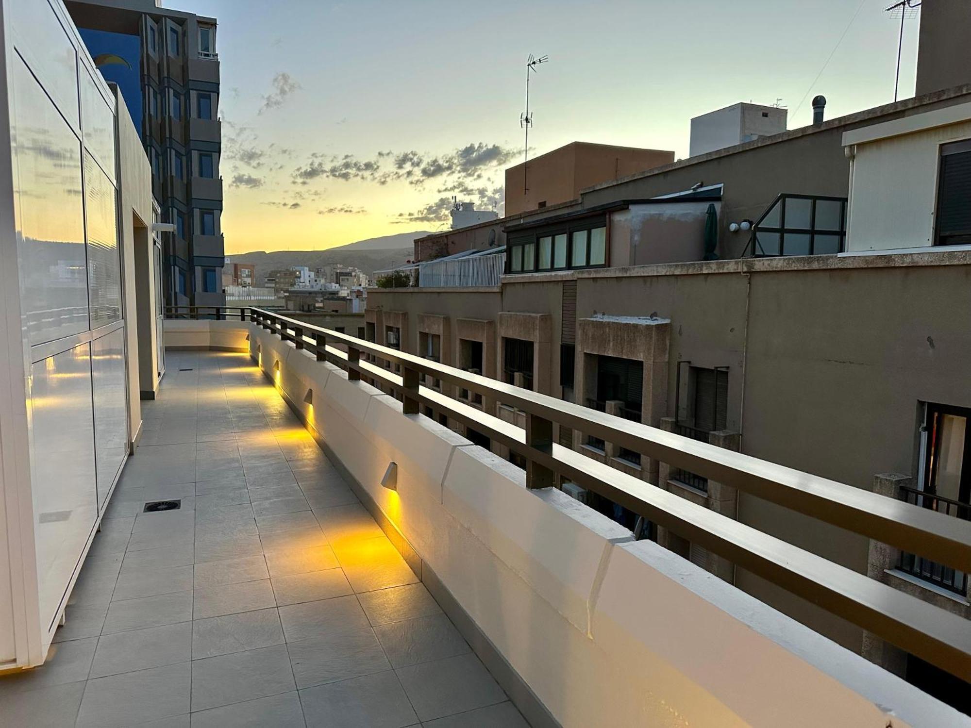 The Penthouse Apartment Almeria Exterior photo